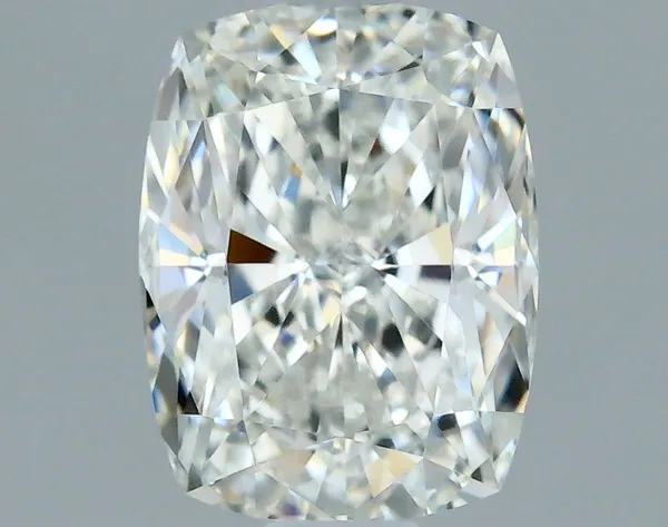0.7ct CUSHION H VVS2 Natural diamond