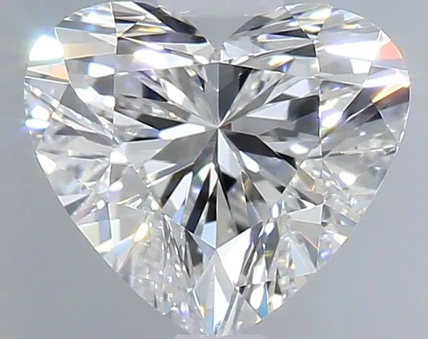 0.52ct HEART F VVS2 Natural diamond
