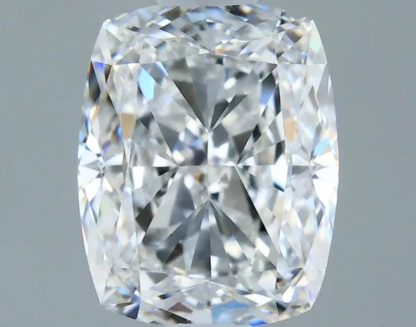 0.7ct CUSHION E VS1 Natural diamond