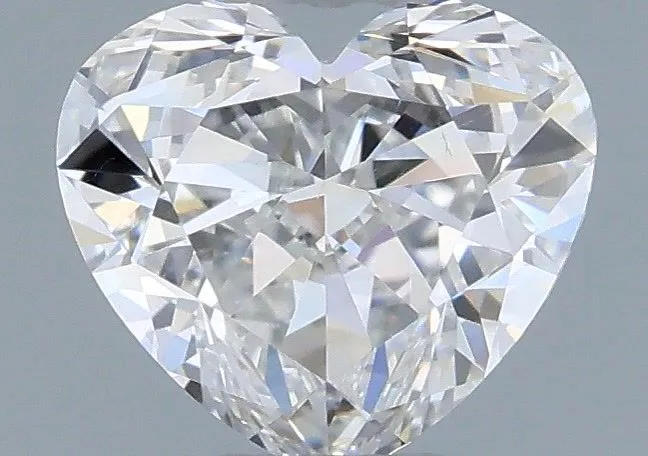 0.40ct HEART E VS2 Natural diamond