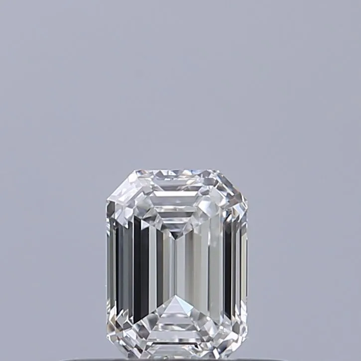 0.30ct EMERALD E VVS2 Natural diamond