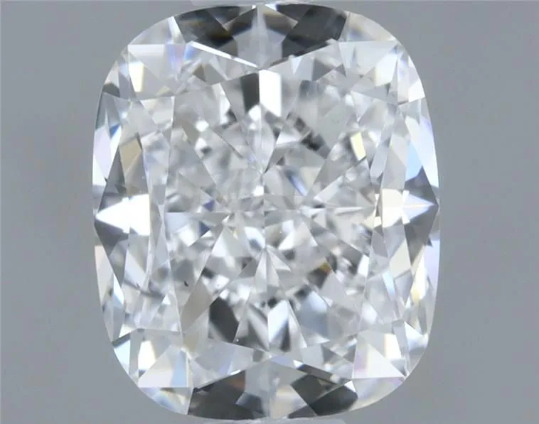0.70ct CUSHION D VS2 Natural diamond