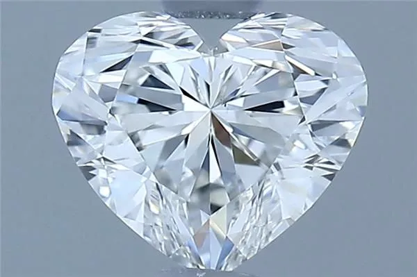 0.72ct HEART G VS2 Natural diamond