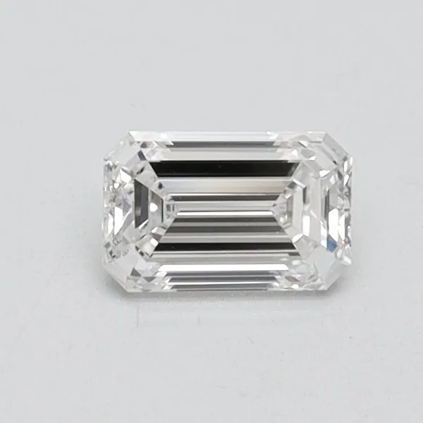 0.46ct EMERALD E VS1 Lab diamond
