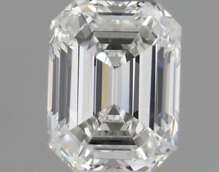 0.40ct EMERALD H VVS2 Natural diamond