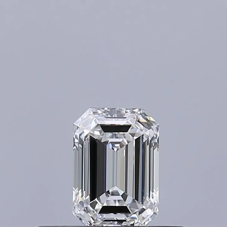 0.31ct EMERALD D VVS2 Natural diamond