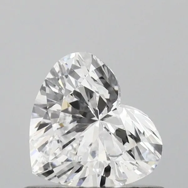 0.57ct HEART D VVS1 Lab diamond