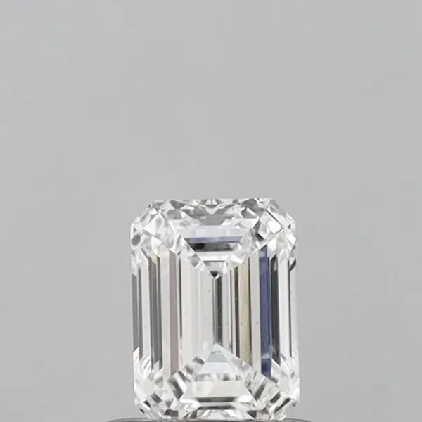 0.6ct EMERALD D VVS2 Lab diamond