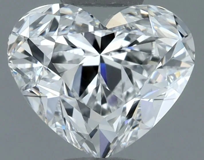 1.01ct HEART E VVS2 Natural diamond