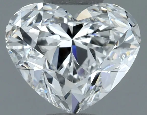 1.01ct HEART E VVS2 Natural diamond