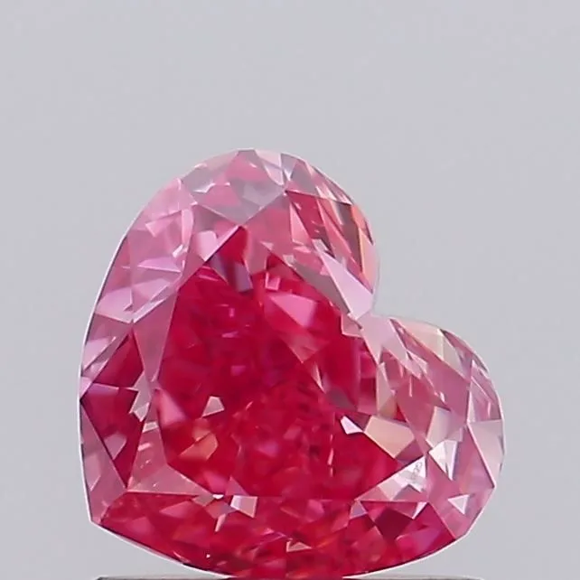 0.82ct HEART Fancy Vivid Pink VVS1 Coloured Lab diamond