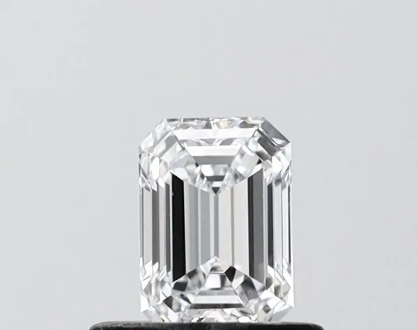 0.53ct EMERALD D VVS2 Lab diamond