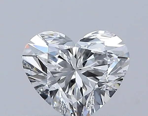 0.4ct HEART E VS1 Natural diamond