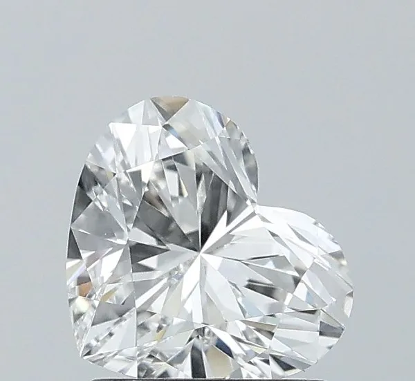1.29ct HEART G VVS1 Lab diamond