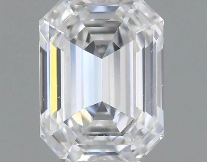 0.50ct EMERALD E SI1 Natural diamond