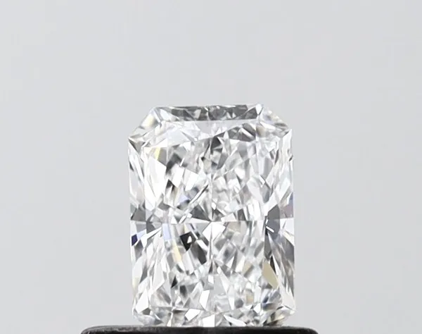 0.55ct RADIANT D VS1 Lab diamond