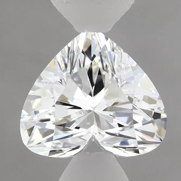 1.08ct HEART D VVS2 Lab diamond