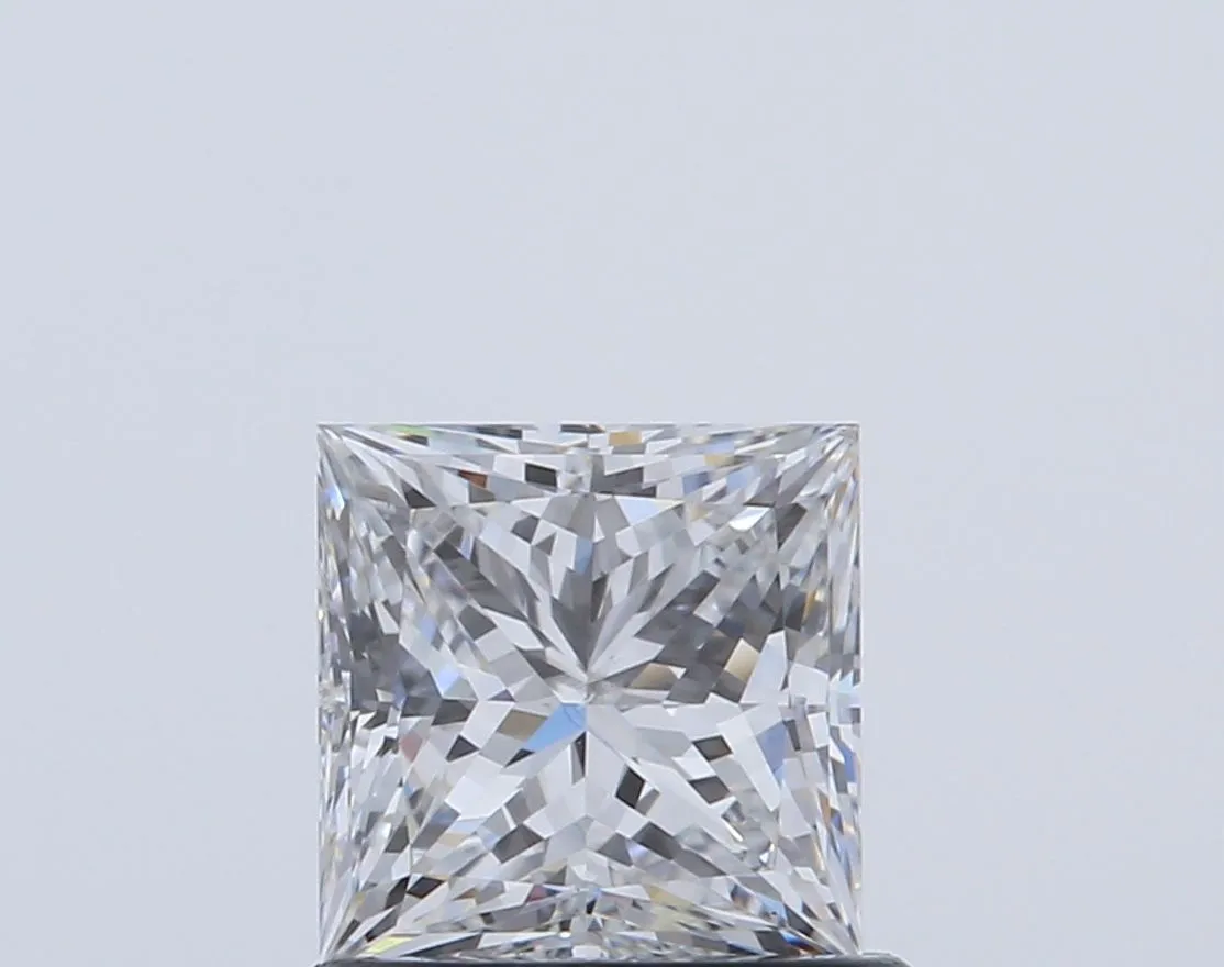 0.80ct PRINCESS D VS2 Natural diamond