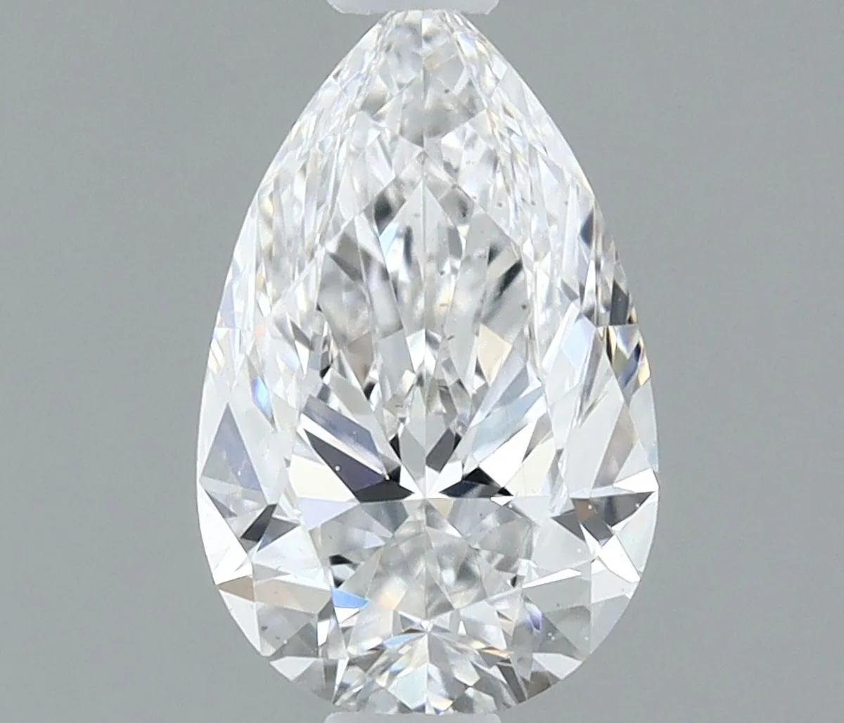 0.54ct PEAR E VS2 Natural diamond