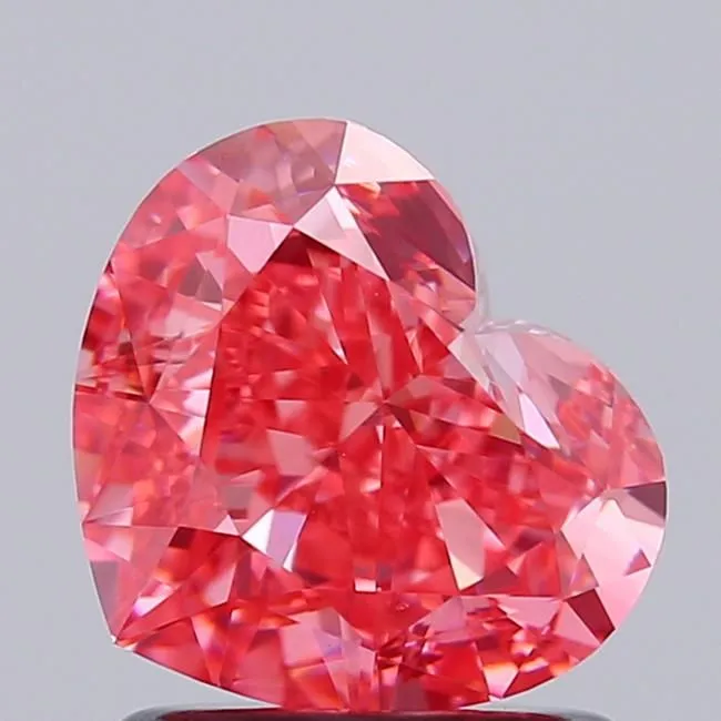 1.50ct HEART Fancy Vivid Pink VS1 Coloured Lab diamond