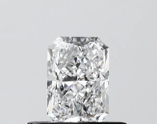 0.6ct RADIANT D VVS1 Lab diamond