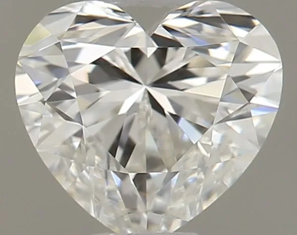0.39ct HEART H VVS2 Natural diamond