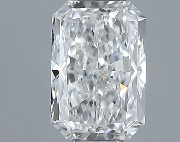 0.69ct RADIANT F VS2 Natural diamond