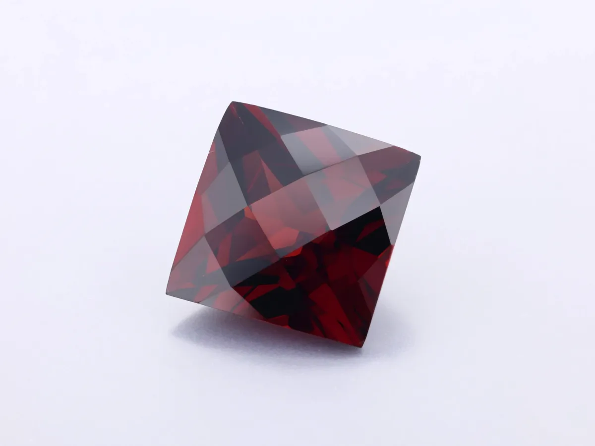 6.43ct Red Garnet, Chequerboard gemstone