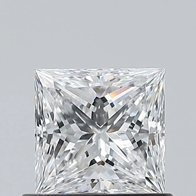 0.70ct PRINCESS D VS1 Natural diamond