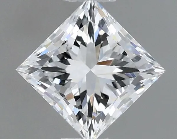 0.46ct PRINCESS E VVS2 Natural diamond