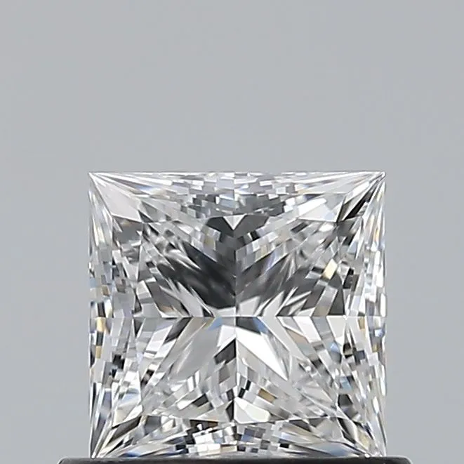 0.70ct PRINCESS D VS1 Natural diamond