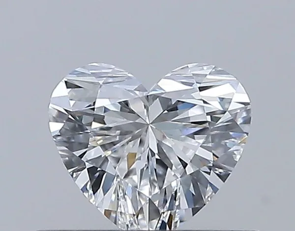 0.35ct HEART E VS2 Natural diamond