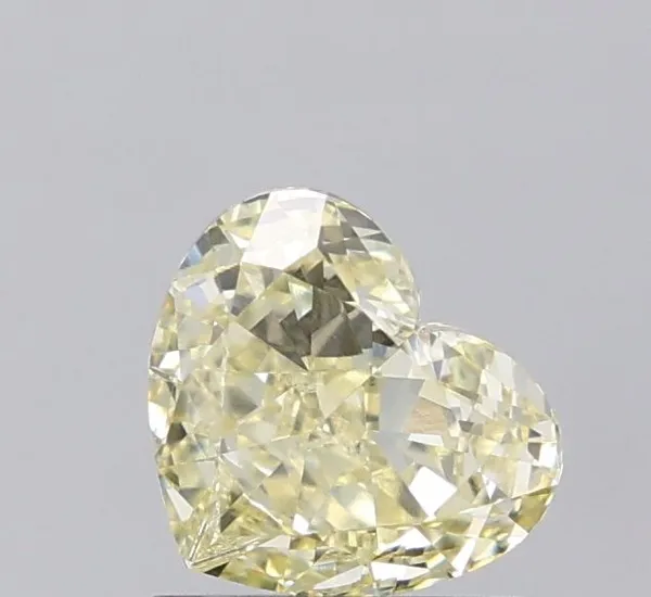 1.1ct HEART Fancy Light Yellow VS1 Coloured Lab diamond