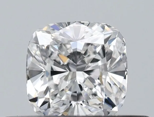 0.3ct CUSHION E VVS1 Natural diamond