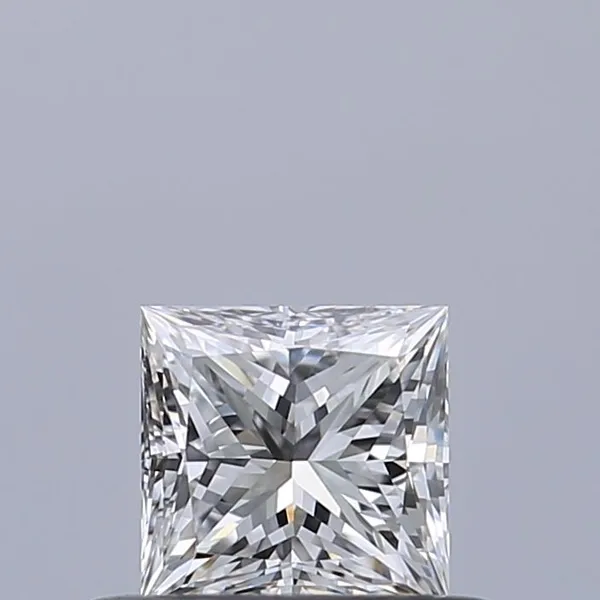 0.4ct PRINCESS D VVS1 Natural diamond