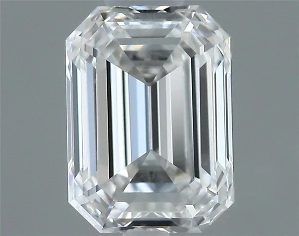 0.45ct EMERALD F VS1 Natural diamond