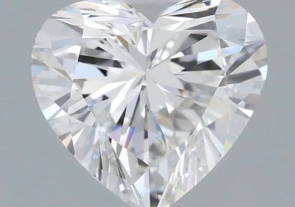 1.06ct HEART F VVS2 Lab diamond