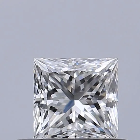 0.38ct PRINCESS E VVS2 Natural diamond