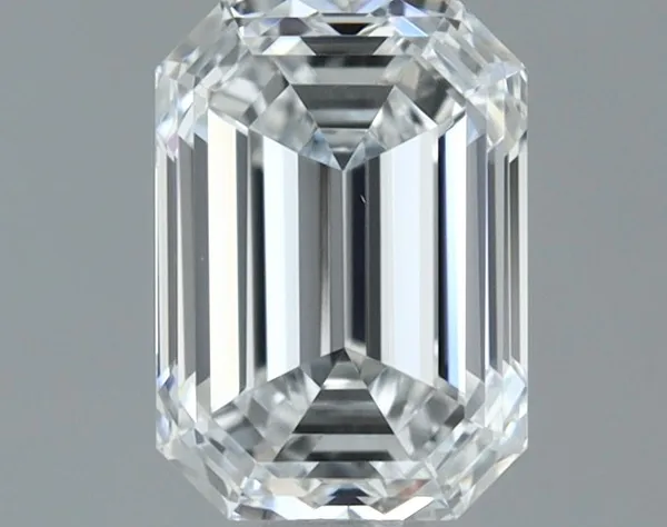 0.6ct EMERALD E VVS2 Natural diamond