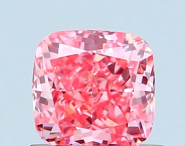 0.77ct CUSHION Fancy Vivid Pink VVS2 Coloured Lab diamond