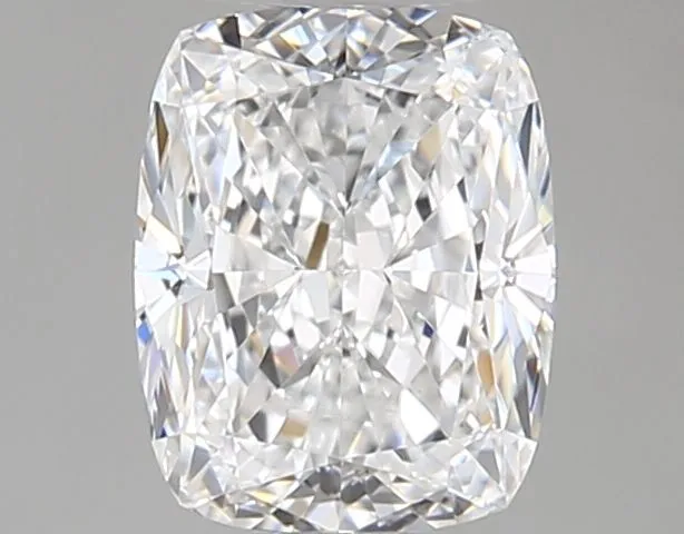 0.47ct CUSHION E VVS2 Natural diamond