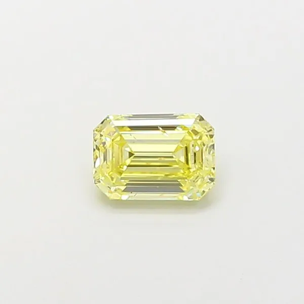 1.04ct EMERALD Fancy Light Yellow SI2 Coloured Lab diamond