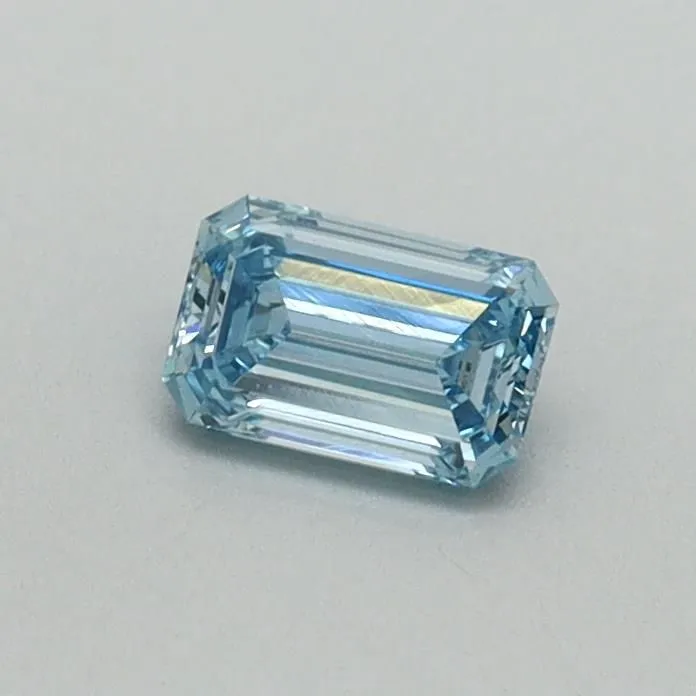 0.31ct EMERALD Fancy Vivid Blue VVS2 Coloured Lab diamond