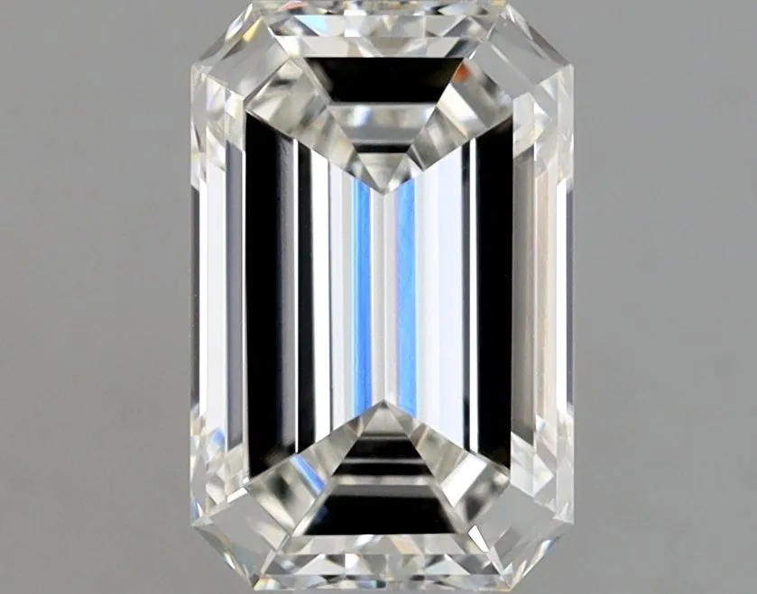 0.70ct EMERALD H VS1 Natural diamond