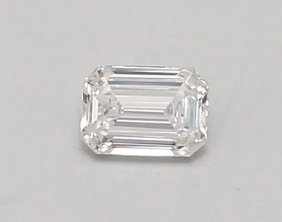 0.37ct EMERALD D VVS2 Lab Grown diamond