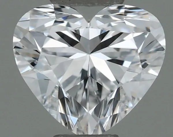 0.33ct HEART D VVS2 Natural diamond