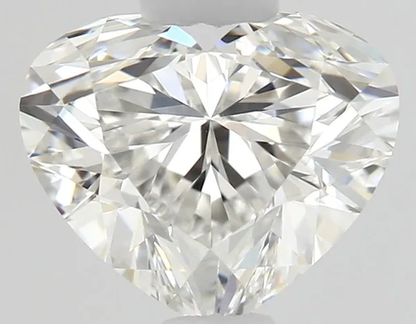 0.71ct HEART G VVS2 Natural diamond