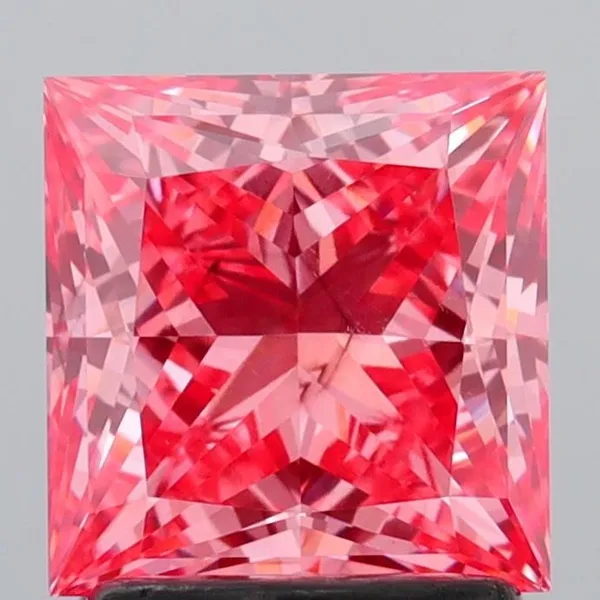 2.01ct PRINCESS Fancy Vivid Pink VS2 Coloured Lab diamond