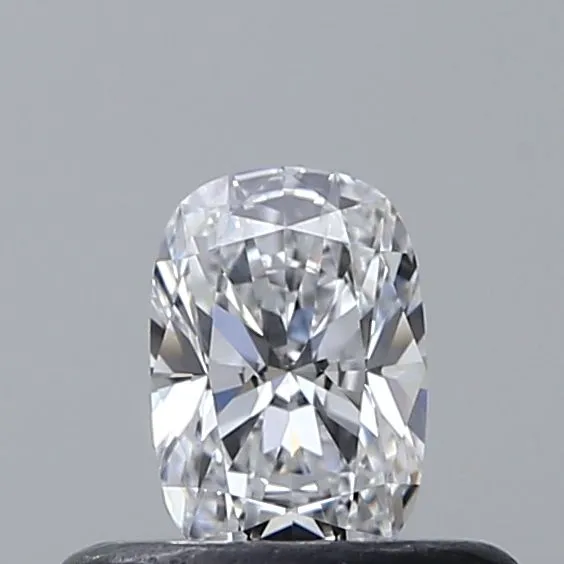 0.31ct CUSHION D VS1 Natural diamond