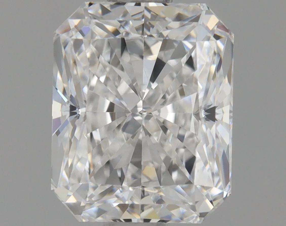 1.01ct RADIANT E VS1 Natural diamond